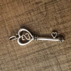 Silver diamond pendant